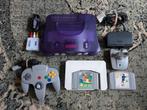 Zeer toffe Transparant paarse (grape)  Nintendo 64, Ophalen of Verzenden, Zo goed als nieuw, Met 1 controller, Met games