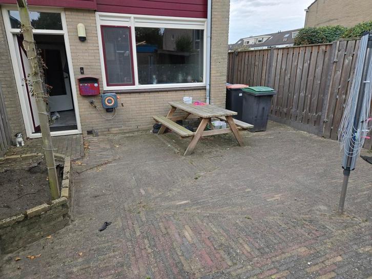 Gratis Klinkers (zelf uithalen) - ca. 65m2, Tuin en Terras, Tuintafels, Gebruikt, Rechthoekig, Overige materialen, Ophalen