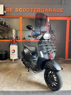 Vespa Sprint 45km E5 Full option 2021, Ophalen, Vespa, Gebruikt, Overige modellen