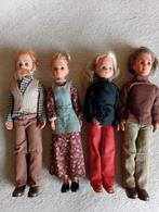 Barbie's Sunshine family mattel uit 1973, Ophalen of Verzenden, Zo goed als nieuw, Kleertjes
