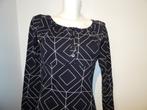 Tante Betsy zwart truitje shirt witte abstracte print mt S, Tante Betsy, Verzenden, Zwart, Zo goed als nieuw