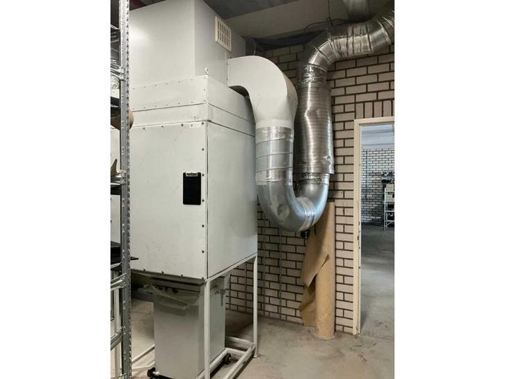 Frans Pulles Industrieële stofafzuiginstallatie 90x90x310cm, Doe-het-zelf en Verbouw, Ventilatie en Afzuiging, Gebruikt, Afzuiger