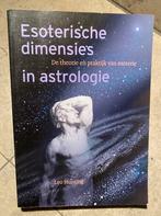 L. Hunting - Esoterische dimensies in astrologie, Gelezen, Achtergrond en Informatie, Astrologie, Ophalen of Verzenden