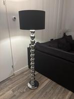 Eric Kuster vloerlamp met zilveren bollen en kap, Huis en Inrichting, Lampen | Vloerlampen, Ophalen of Verzenden, Zo goed als nieuw