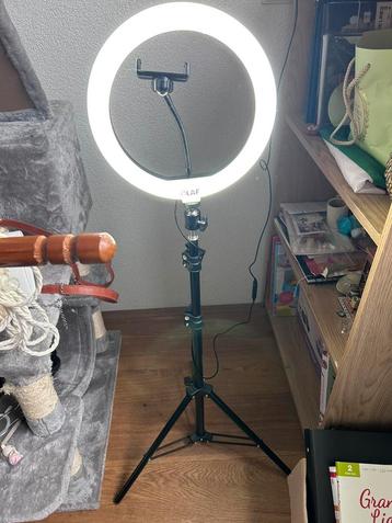 Olaf Selfie Ringlamp beschikbaar voor biedingen
