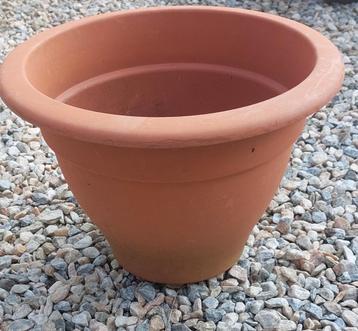 Mooie kunststof terracotta plantenpot 