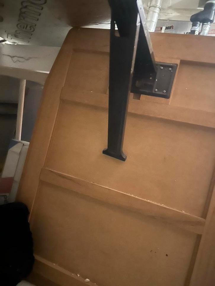 Camper of caravan,,kussens en tafel - klusproject, Caravans en Kamperen, Caravan accessoires, Gebruikt, Ophalen of Verzenden