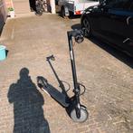 Urbmob f9 e step met oplader, Fietsen en Brommers, Steps, Ophalen of Verzenden, Zo goed als nieuw, Elektrische step (E-scooter)