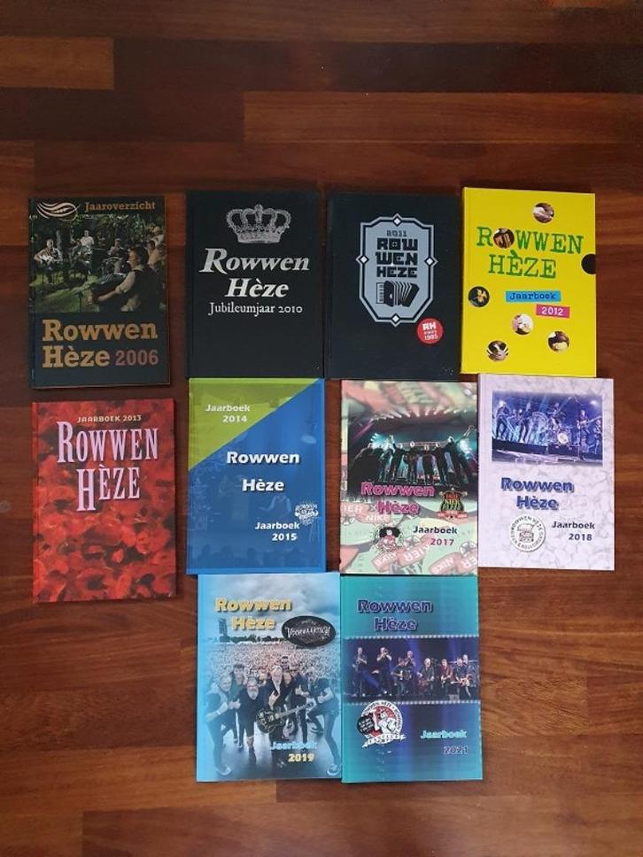 JAARBOEKEN  ROWWEN  HEZE, Verzamelen, Muziek, Artiesten en Beroemdheden, Ophalen of Verzenden