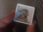 Groot lot met ovale toermalijn cabochons, Verzamelen, Mineralen en Fossielen, Ophalen of Verzenden