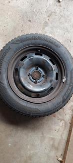 Winterbanden op velg. Set 185/65R15 €50, Auto diversen, Ophalen, Zo goed als nieuw