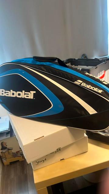 Babolar tennistas beschikbaar voor biedingen