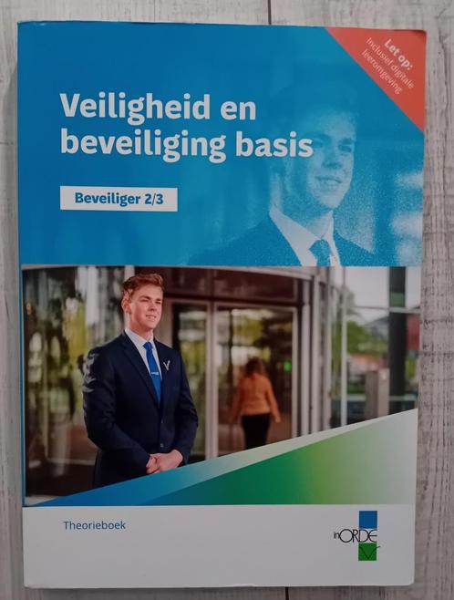 Boeken opleiding beveiliging niveau 2 en 3, Boeken, Schoolboeken, Zo goed als nieuw, Overige vakken, Overige niveaus, Ophalen of Verzenden