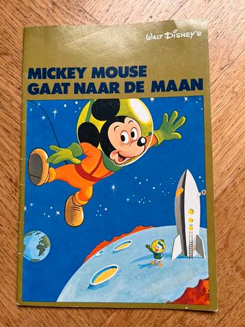 Vintage Disney boekje: Mickey Mouse gaat naar de maan - 1971 beschikbaar voor biedingen