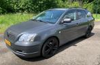 Toyota Avensis Wagon 2.2 D-4D Luna Clima-- Navigatie--Radio-, Auto's, Toyota, Voorwielaandrijving, Stof, 4 cilinders, Origineel Nederlands