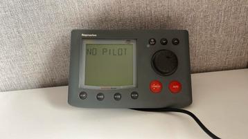 Raymarine st8002 autopilot beschikbaar voor biedingen