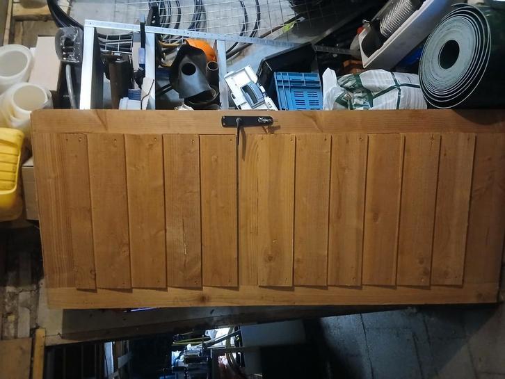 Deur tuindeur/ schuurdeur Douglas, Doe-het-zelf en Verbouw, Deuren en Horren, Zo goed als nieuw, Buitendeur, 200 tot 215 cm, Ophalen