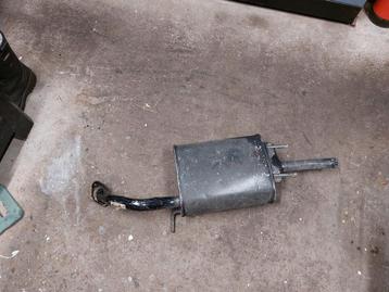 UITLAAT TOYOTA COROLLA E9 ACHTERDEMPER beschikbaar voor biedingen