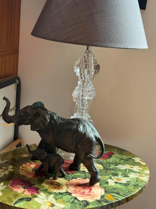 Beeld olifant 23 h 35 B vermoedelijk polystone, Verzamelen, Beelden en Beeldjes, Zo goed als nieuw, Dier, Ophalen of Verzenden