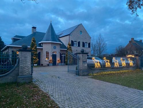 Villa te koop poppel met mogelijkheid tot b&b 7 slaapkamers, Huizen en Kamers, Buitenland