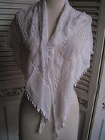 witte sjaal met kant nr SS 726, Kleding | Dames, Mutsen, Sjaals en Handschoenen, Verzenden, Zo goed als nieuw, Maat 42/44 (L)