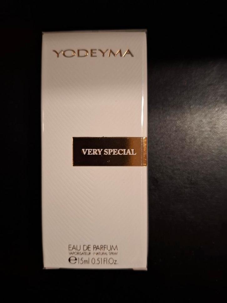 Yodeyma Very Special 15ml - Damesparfum, Sieraden, Tassen en Uiterlijk, Uiterlijk | Parfum, Nieuw, Ophalen of Verzenden