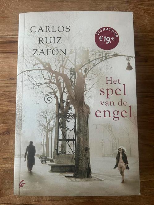Carlos Ruiz Zafón - Het spel van de engel 2010, Boeken, Literatuur, Zo goed als nieuw, Nederland, Ophalen of Verzenden