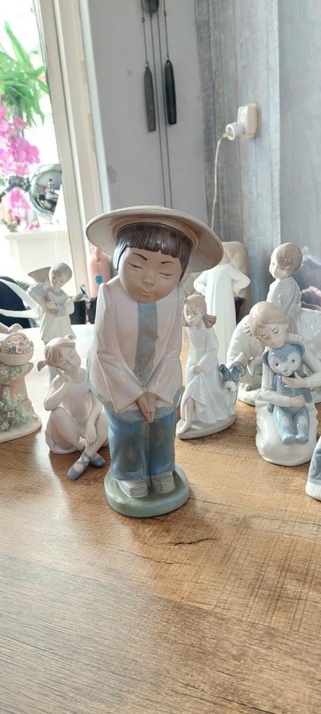 Spaanse Porseleinen Beeldjes - Lot van 12, Antiek en Kunst, Ophalen of Verzenden