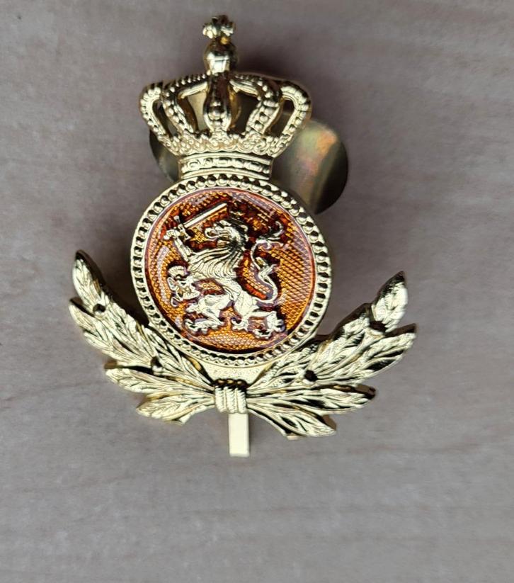 KL Pet Embleem Oranje, Verzamelen, Militaria | Algemeen, Landmacht, Embleem of Badge, Nederland, Ophalen of Verzenden