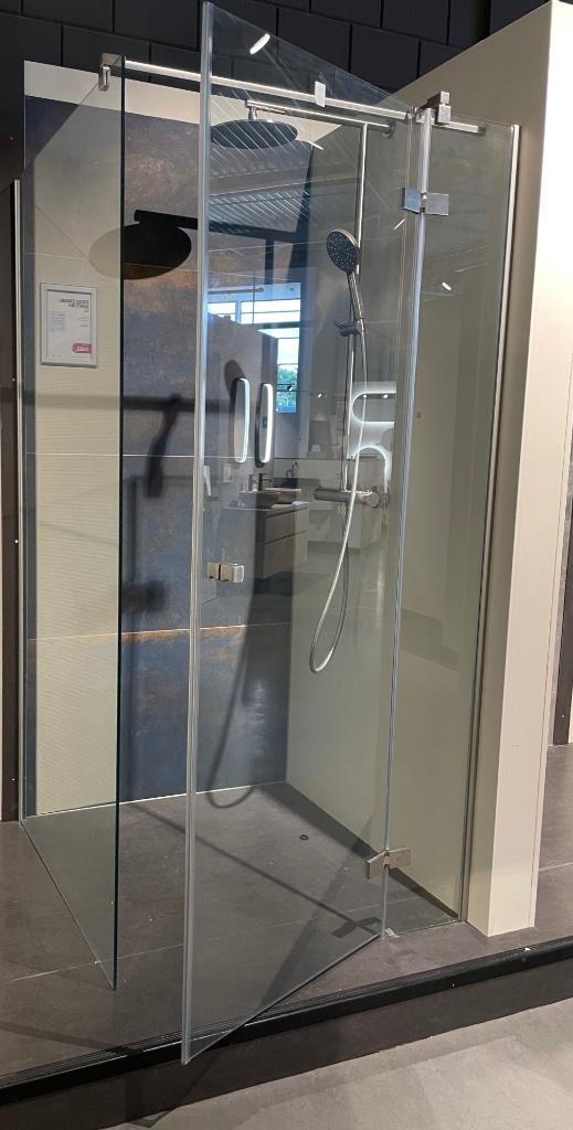 Hele fraaie, NIEUWE douchedeur - BIEDEN vanaf €400, Huis en Inrichting, Badkamer | Complete badkamers, Nieuw, Ophalen