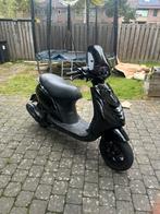 Zip 50cc, Fietsen en Brommers, Scooters | Piaggio, Ophalen, Maximaal 45 km/u, Zip, Zo goed als nieuw