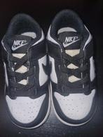 Nike babyschoenen maat 22, Kinderen en Baby's, Babykleding | Schoentjes en Sokjes, Schoentjes, Jongetje of Meisje, Ophalen of Verzenden