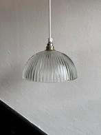 Vintage glazen holophane maan hanglamp streep ribbel glas, Huis en Inrichting, Lampen | Hanglampen, Ophalen of Verzenden, Zo goed als nieuw