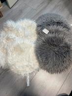 Kussenstjes 4 witte en 4 grijze, Huis en Inrichting, Woonaccessoires | Kussens, Ophalen of Verzenden, Zo goed als nieuw, Wit, Rond