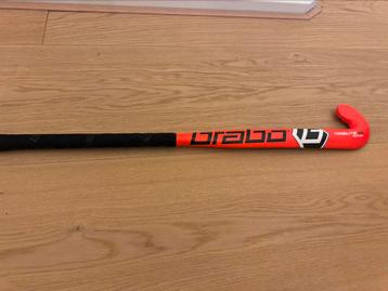 Oranje Brabo veld hockey stick maat 32 beschikbaar voor biedingen