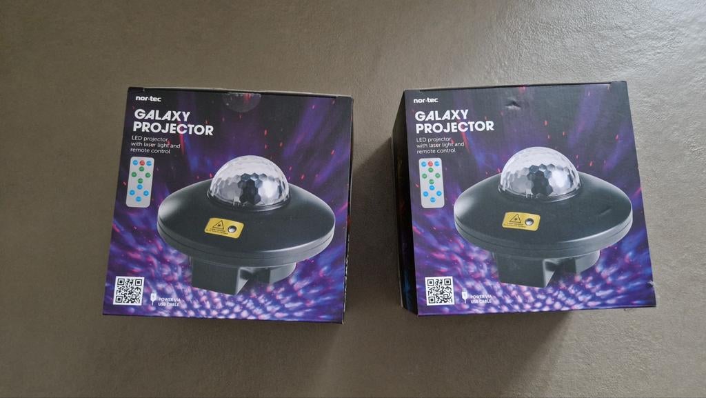 2 Galaxy Projectors - Compleet & Weinig Gebruikt, Led-lamp, Minder dan 30 watt, Overige fittingen, Ophalen of Verzenden
