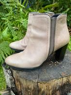 Beige leren Manfield laarzen, mt 39, Beige, Lage of Enkellaarzen, Ophalen of Verzenden, Zo goed als nieuw