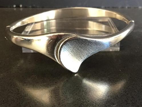 Zilveren massieve soort slaven armband met scharnier, Sieraden, Tassen en Uiterlijk, Armbanden, Zo goed als nieuw, Zilver, Zilver