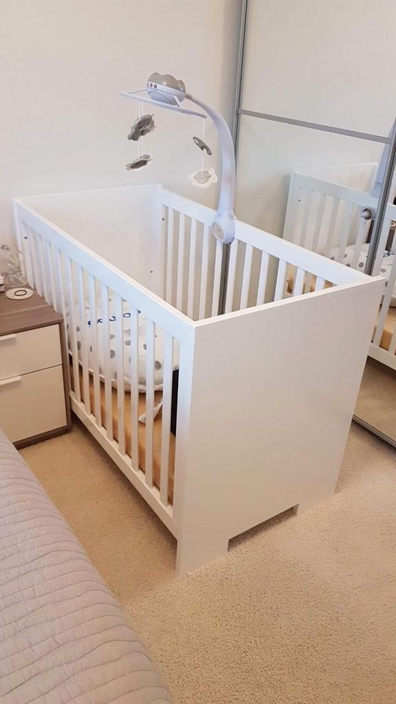 Complete Kinderkamer Alaska Hoogglans Wit, Kinderen en Baby's, Kinderkamer | Complete kinderkamers, Zo goed als nieuw, Jongetje of Meisje