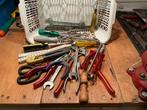 Hand gereedschap, Ophalen, Gebruikt