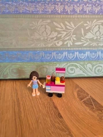 Lego Friends Cupcake kraam  beschikbaar voor biedingen