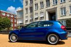 BMW 130i High Executive full option, Stoelverwarming, Achterwielaandrijving, 680 kg, Blauw