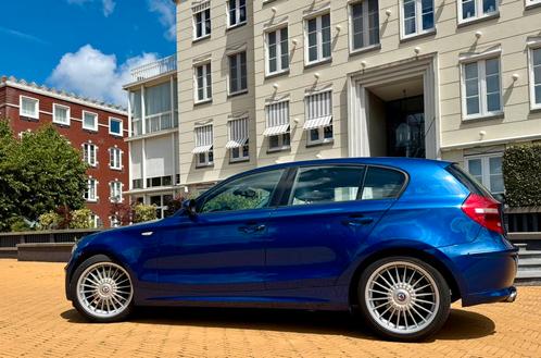 BMW 130i High Executive full option, Auto's, BMW, Particulier, 1-Serie, ABS, Airbags, Airconditioning, Alarm, Apple Carplay, Bluetooth