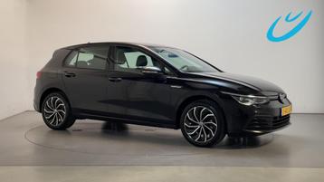 Volkswagen Golf 1.5 TSI Life Virtual Cockpit Stoelverwarming beschikbaar voor biedingen
