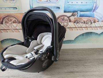 Maxi cosy kiddy beschikbaar voor biedingen