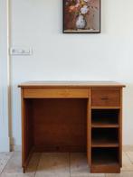 Vintage bureau, Huis en Inrichting, Bureaus, Ophalen, Gebruikt, Bureau