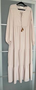 Maxi jurk, Maat 38/40 (M), Verzenden, Beige, Zo goed als nieuw