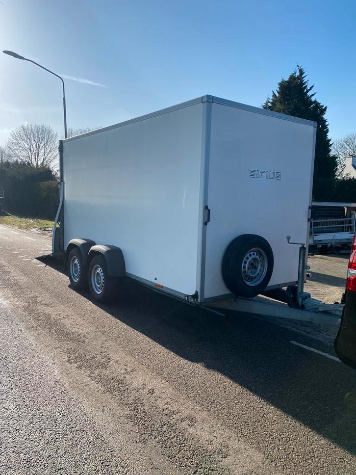 Sirius g375 gesloten aanhanger l375cm x b171cm x h190cm, Auto diversen, Aanhangers en Bagagewagens, Zo goed als nieuw, Ophalen