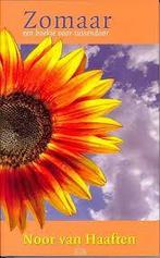 Zomaar een boekje tussendoor / Noor van Haaften., Boeken, Ophalen of Verzenden, Zo goed als nieuw, Christendom | Protestants