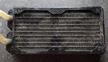 Waterkoeling PC en diverse onderdelen beschikbaar voor biedingen